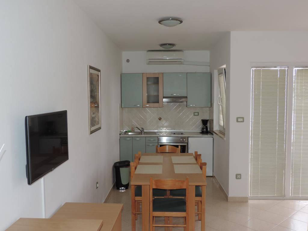 Apartment Nada *