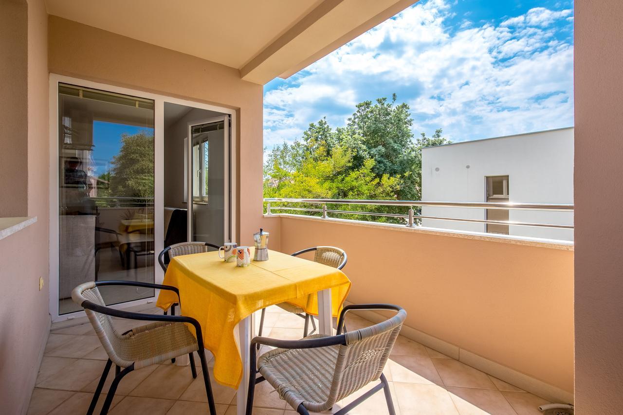 Nada Apartment *