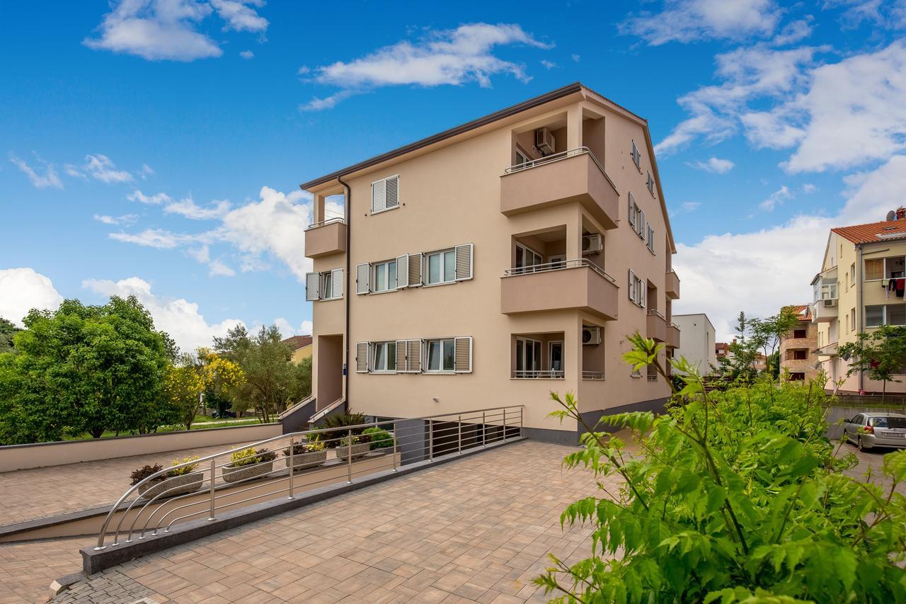 Apartment Nada *