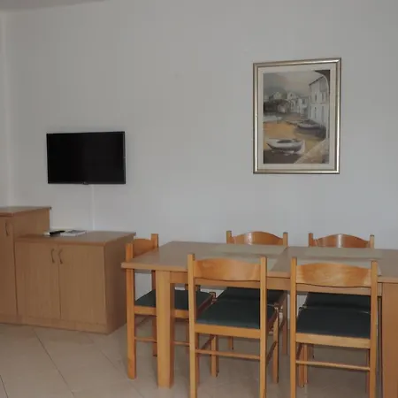 Apartments Nada Rovinj Exterior photo