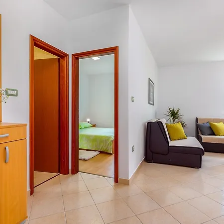 Apartments Nada Rovinj Exterior photo